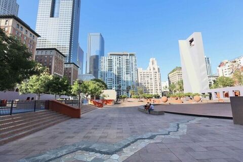 Pershing Square Photo 18