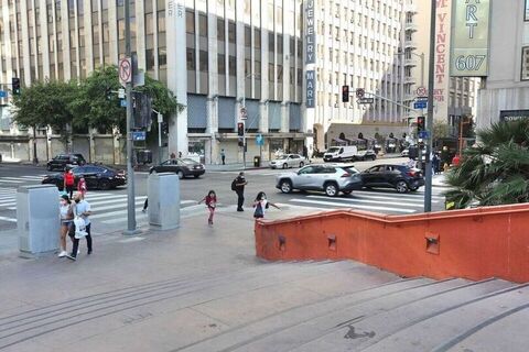 Pershing Square Photo 100