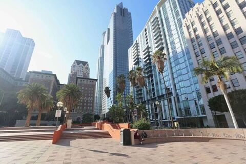 Pershing Square Photo 64