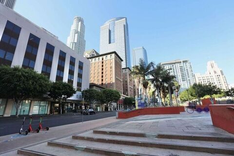 Pershing Square Photo 7