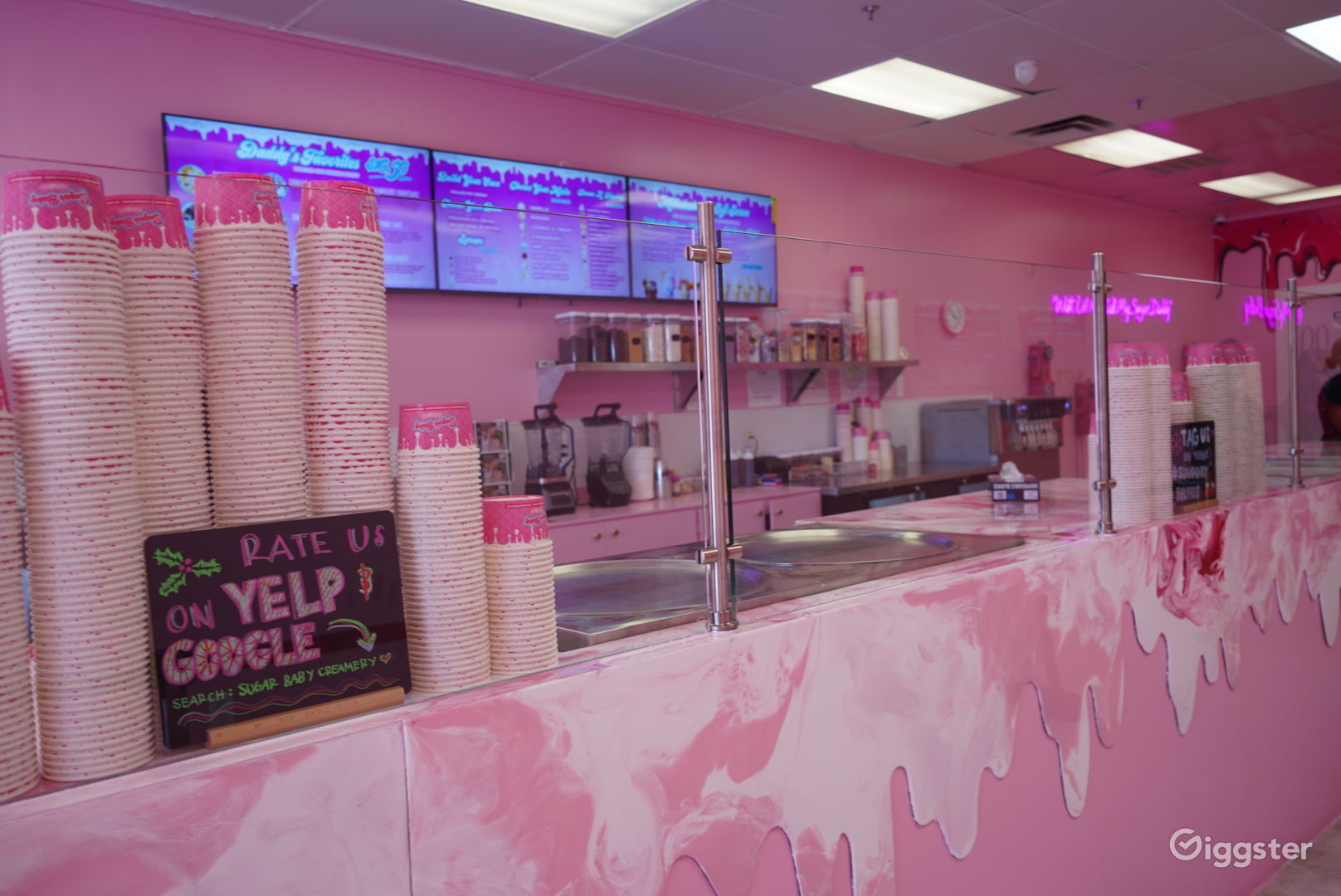 LUXURY ICE CREAM SHOP Rent this location on Giggster