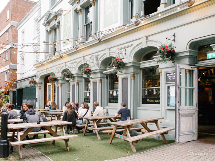 Outdoor Beer Garden With Retro Arcades Rent this location on Giggster