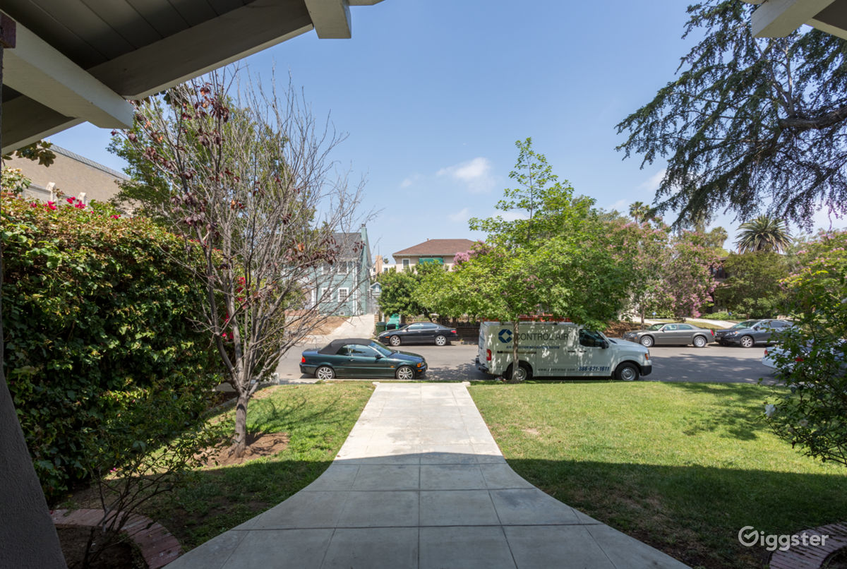 Craftsman Style Hancock Park Home Rent this location on Giggster