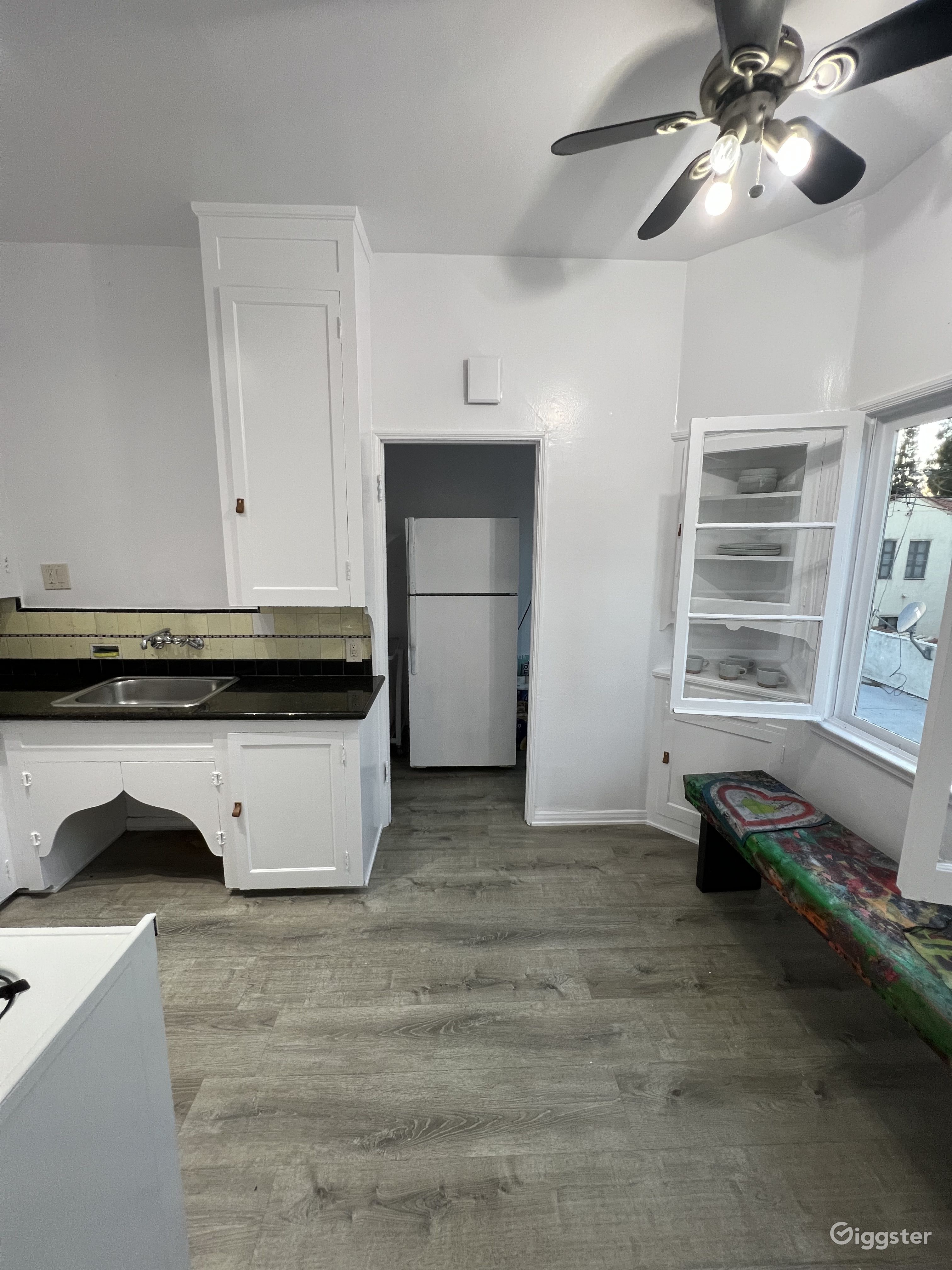 The White House In Leimert Park Rent this location on Giggster