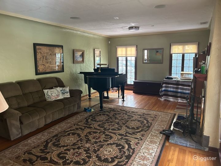 Burbank Rancho Equestrian Home for Filming Rent this location on Giggster