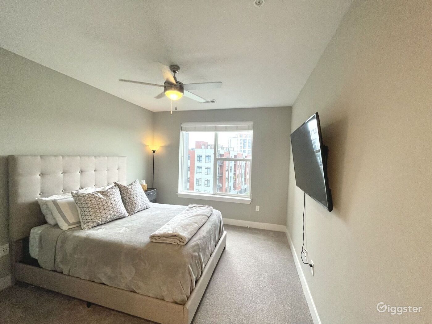 King of Prussia Luxury 2 Bed 2 Bath Rent this location on Giggster