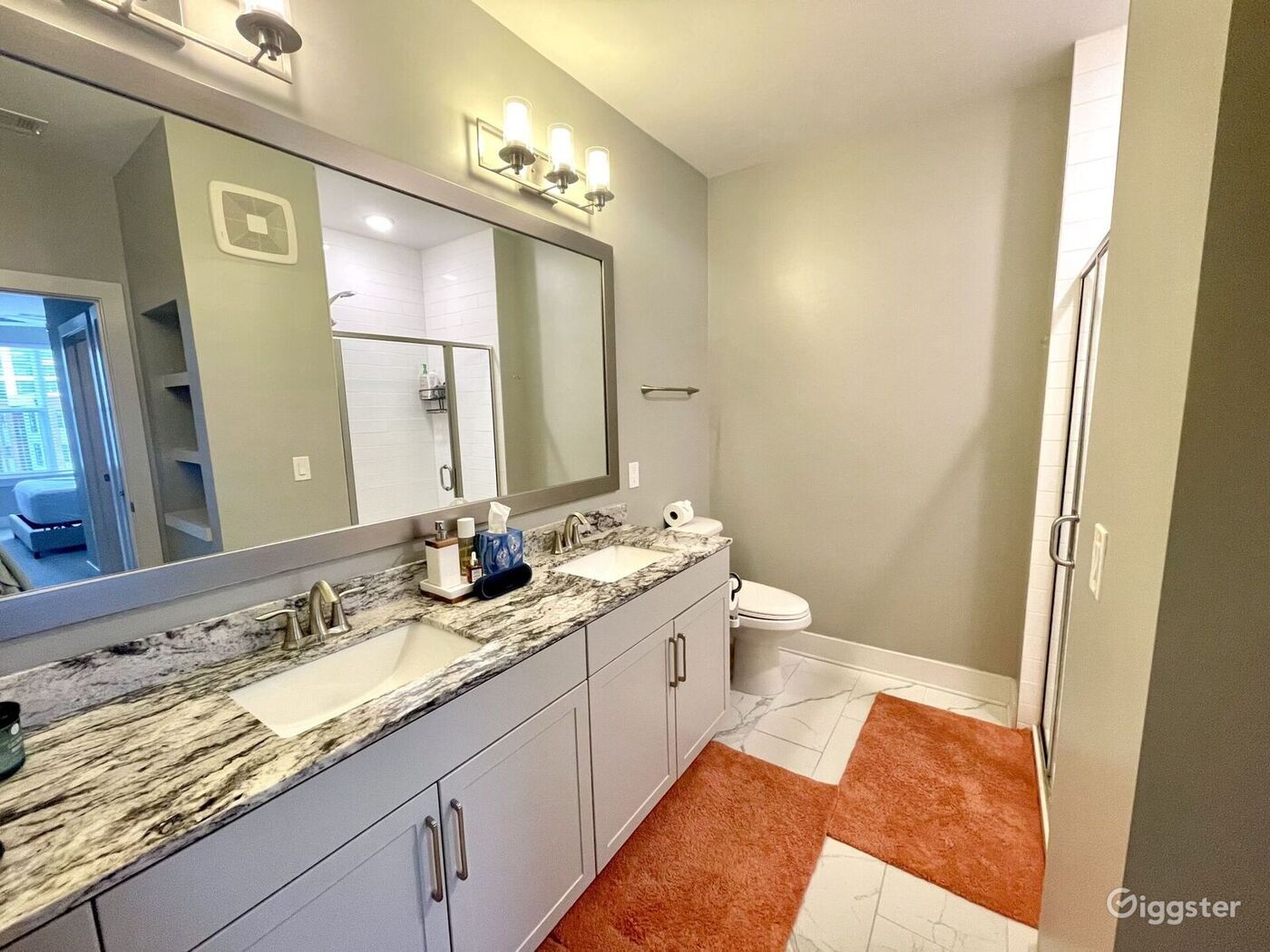 King of Prussia Luxury 2 Bed 2 Bath Rent this location on Giggster