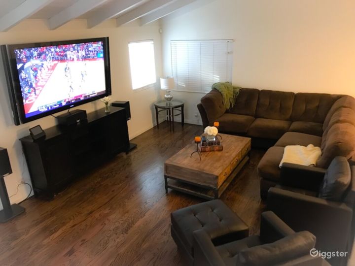 Amazing House in Granada Hills Rent this location on Giggster