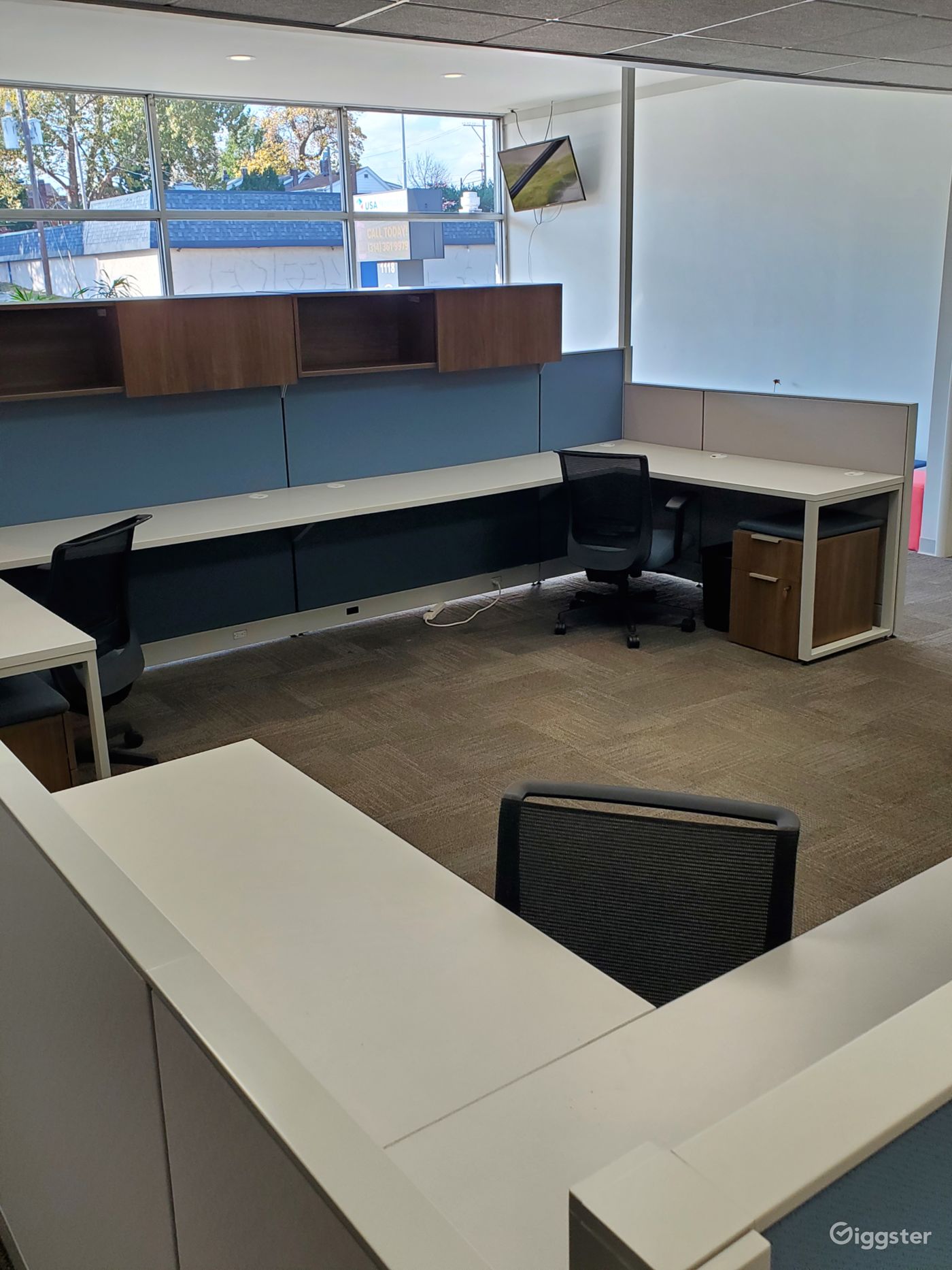 WorkStation Rent this location on Giggster