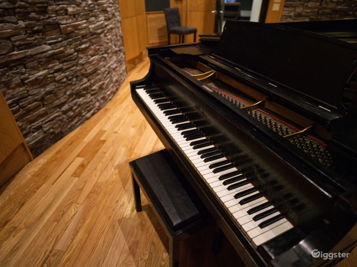 Professional Recording Studio in Charlotte, NC Rent this location on