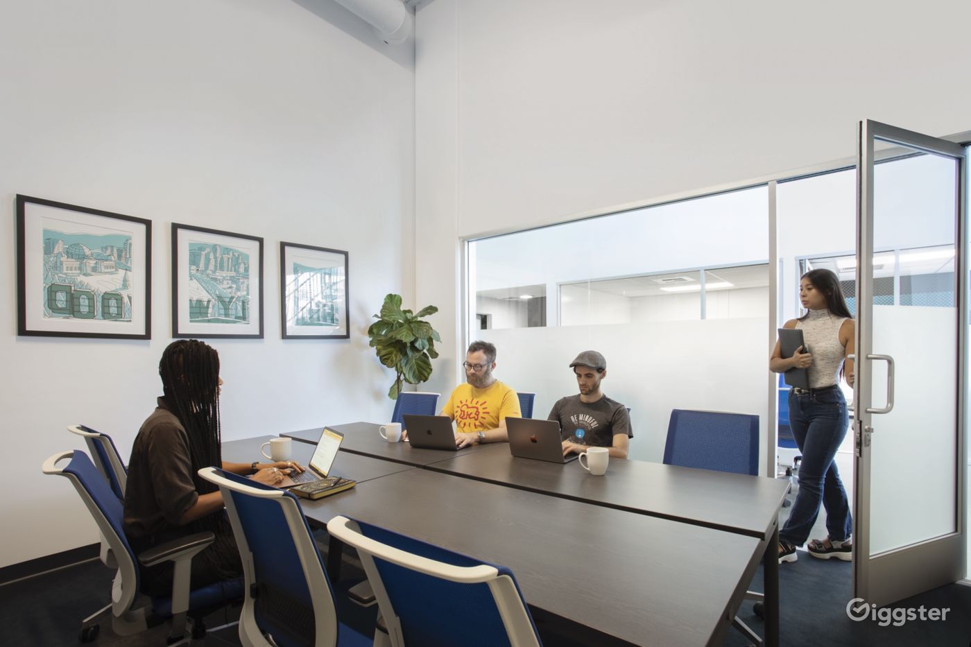 1st Floor Office Suite on Sunset Blvd Rent this location on Giggster