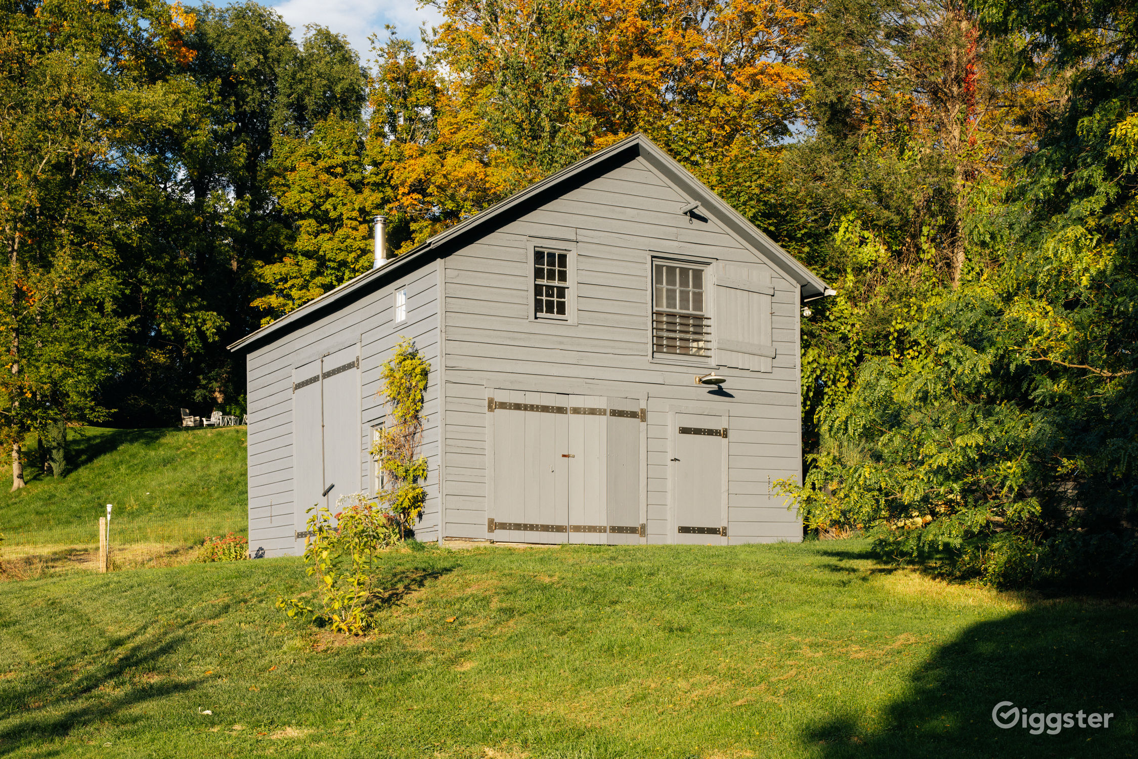 Minimalist upstate farmhouse and barn Rent this location on Giggster