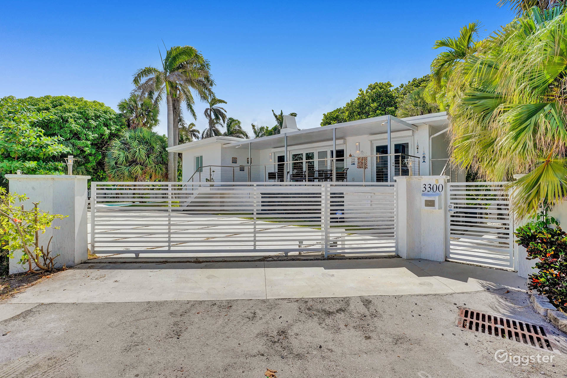 Fort Lauderdale Beach House with Private Pool Rent this location on