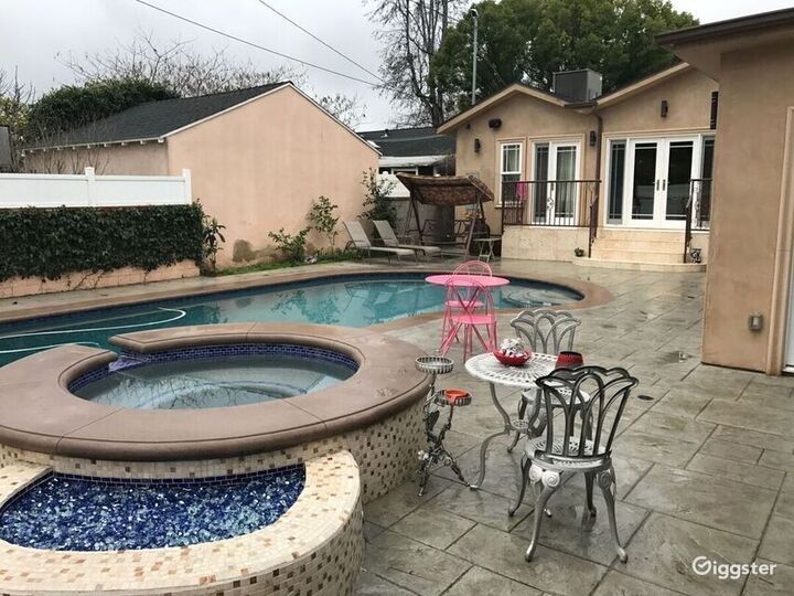 Pool with Spa in Burbank Rent this location on Giggster