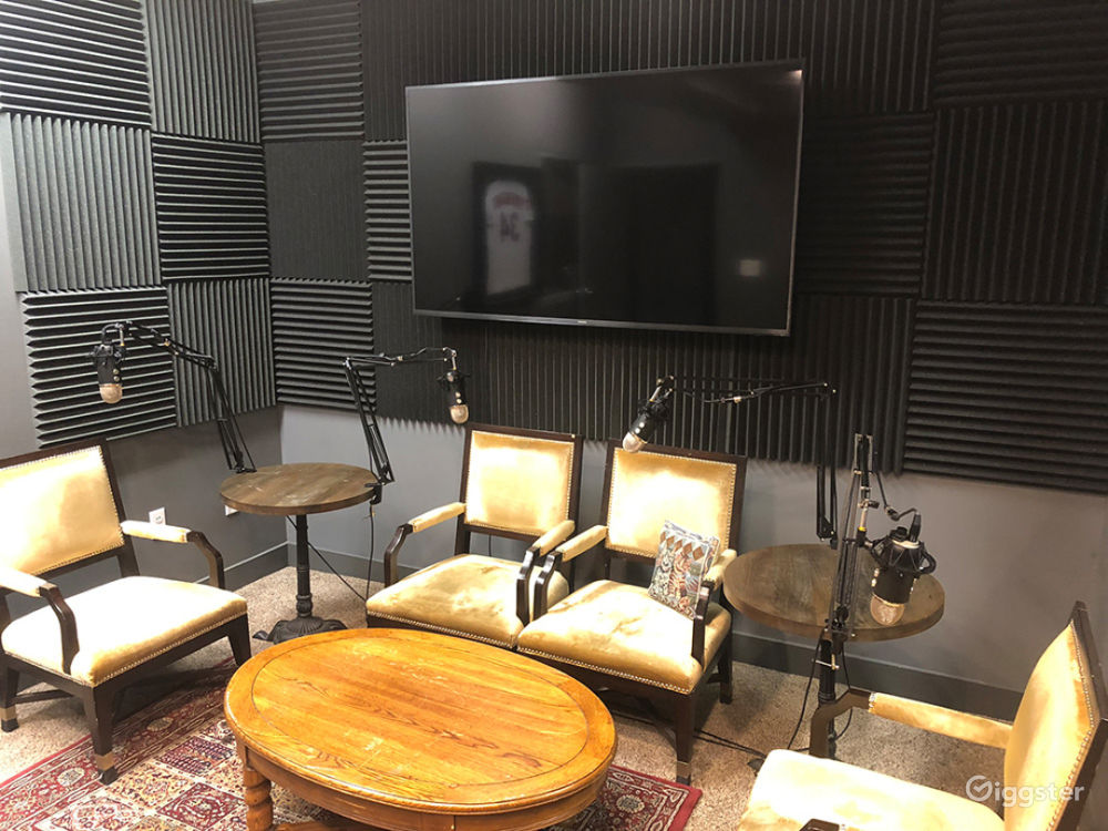 The Ultimate Recording Studio in Las Vegas Rent this location on Giggster