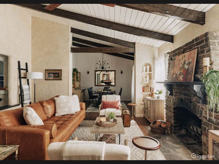 The Noho House Rent this location on Giggster