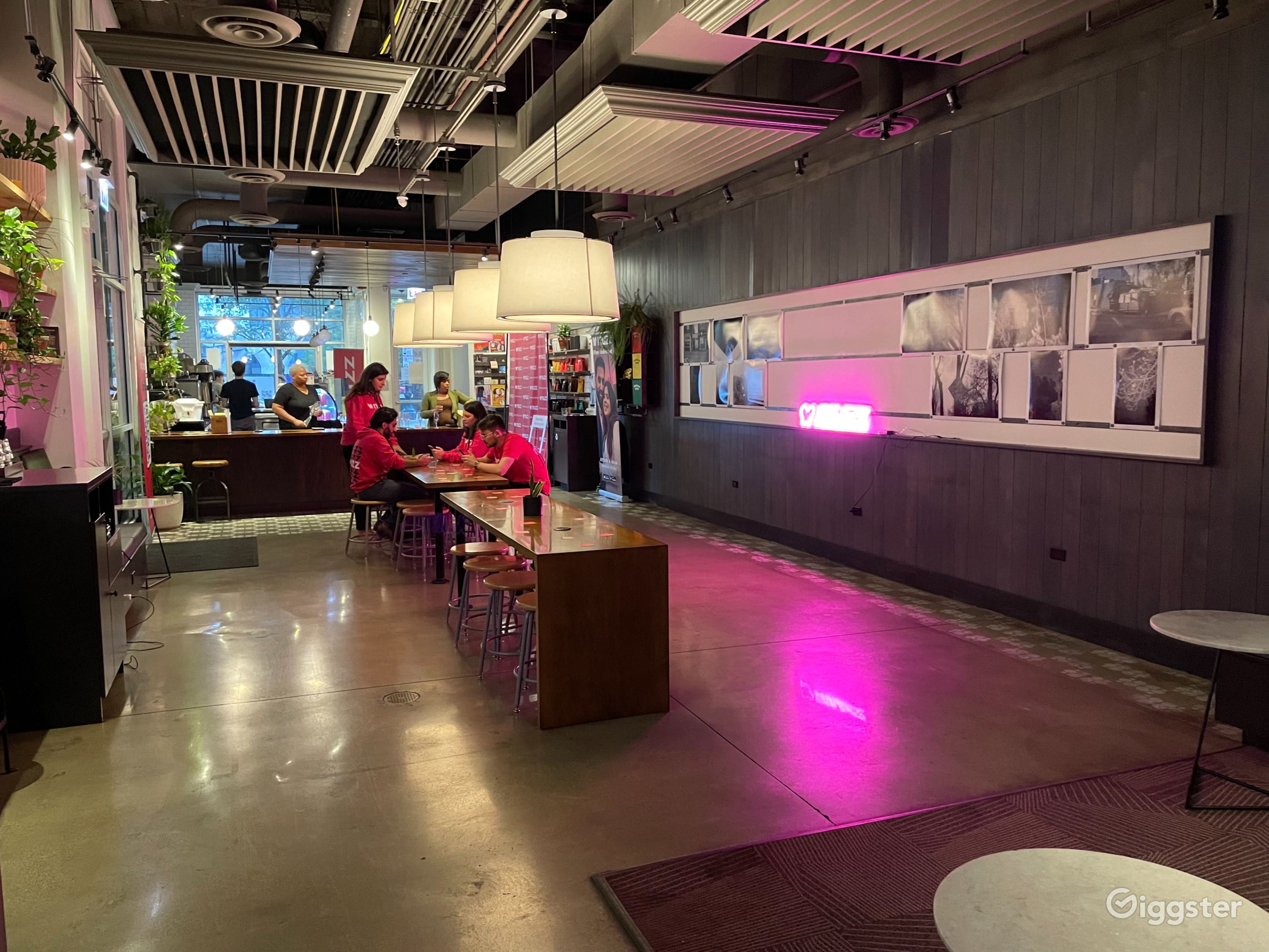 Bright and Spacious Urban Coffee Shop Rent this location on Giggster