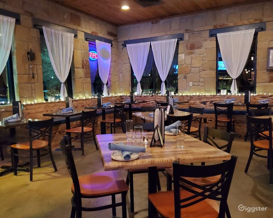 Sophisticated and Classy RestoBar in Austin TX Buyout Rent this
