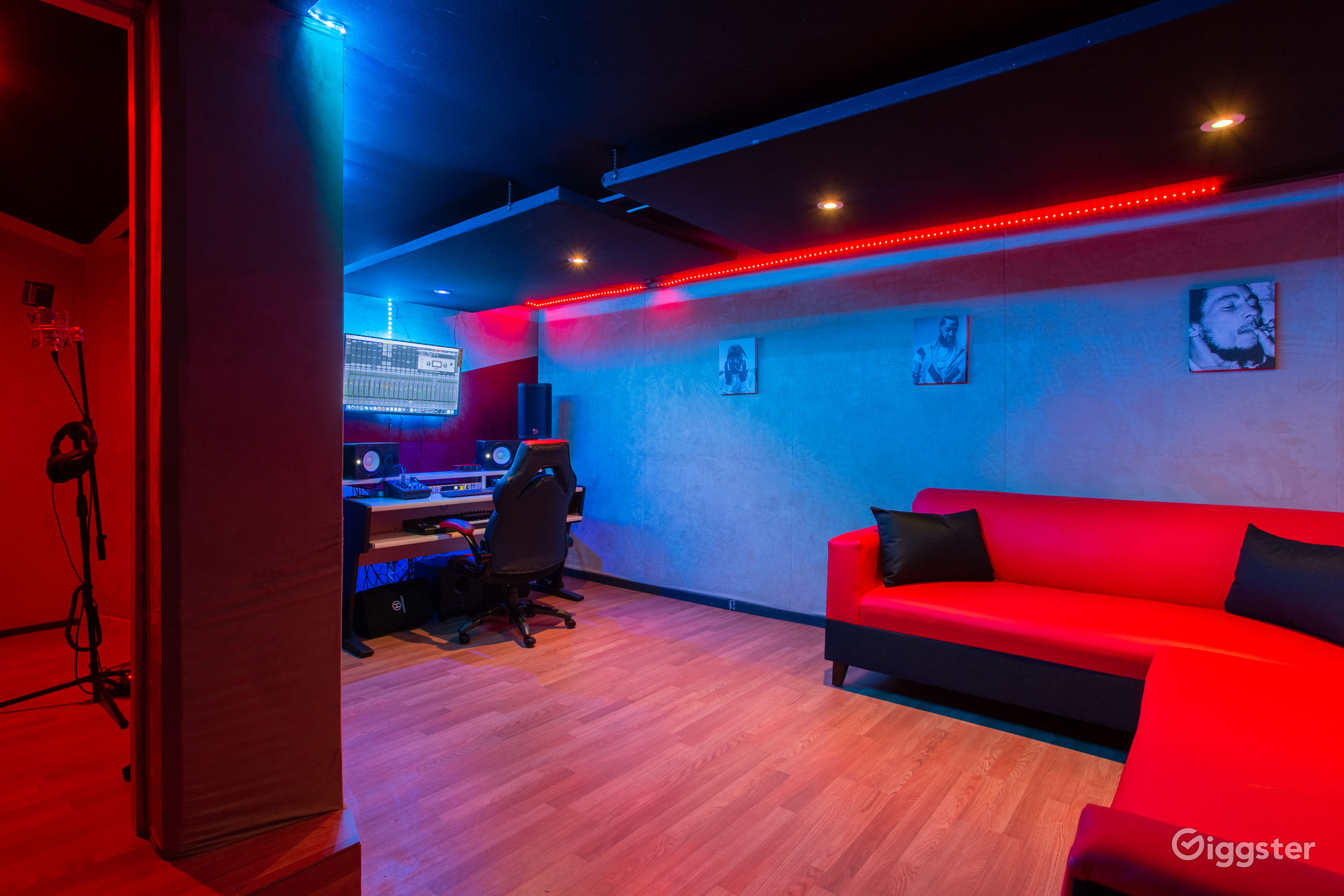 Recording Studio In Burbank off Hollywood Way Rent this location on