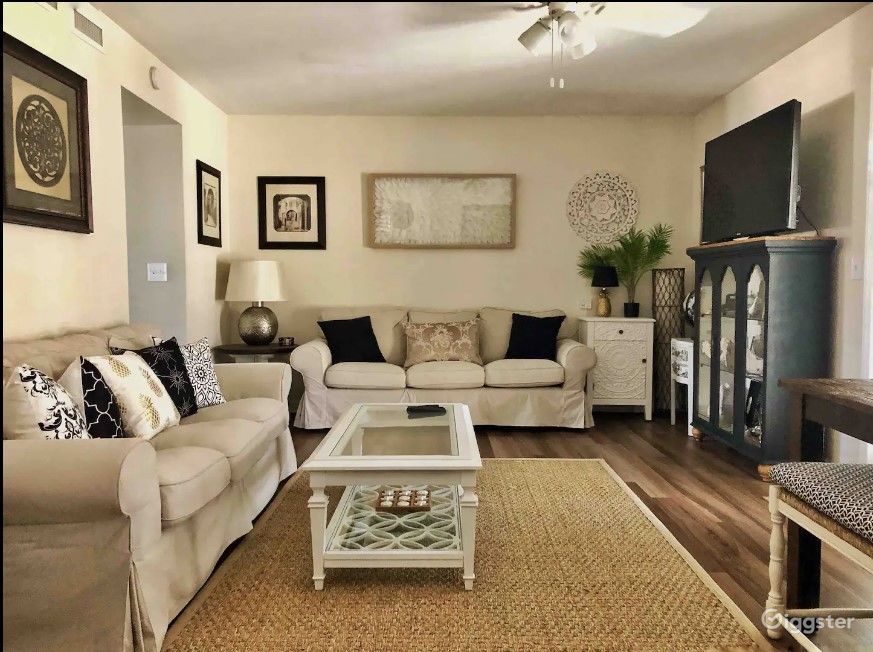 Private Home with Hot tub Rent this location on Giggster