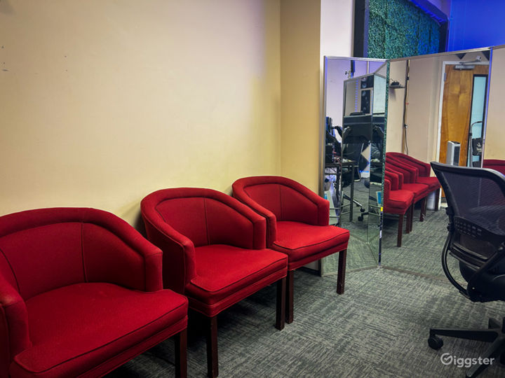 Podcast/Recording Studio in Downtown Baltimore Rent this location on