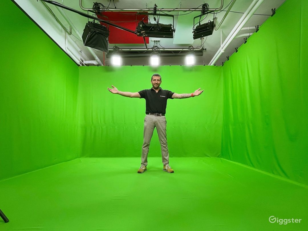 Studio greenscreen attrezzato Photo 2