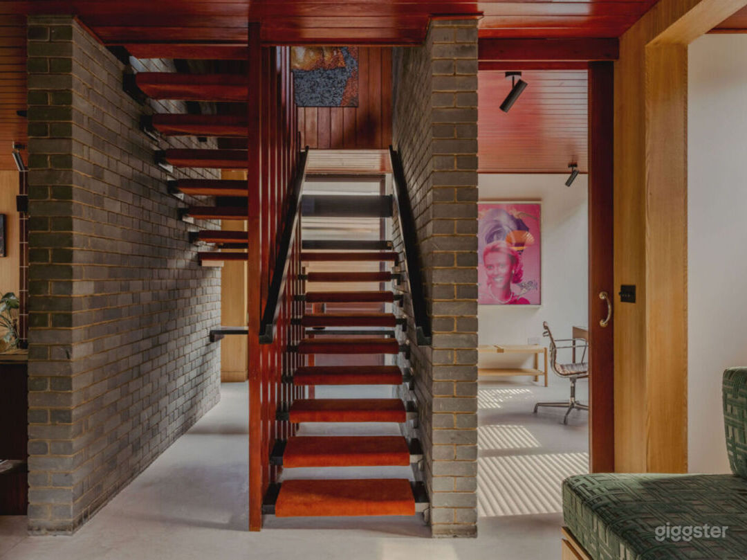 Mid-Century 1950s, 1960s, 1970s London Retro Photo 2
