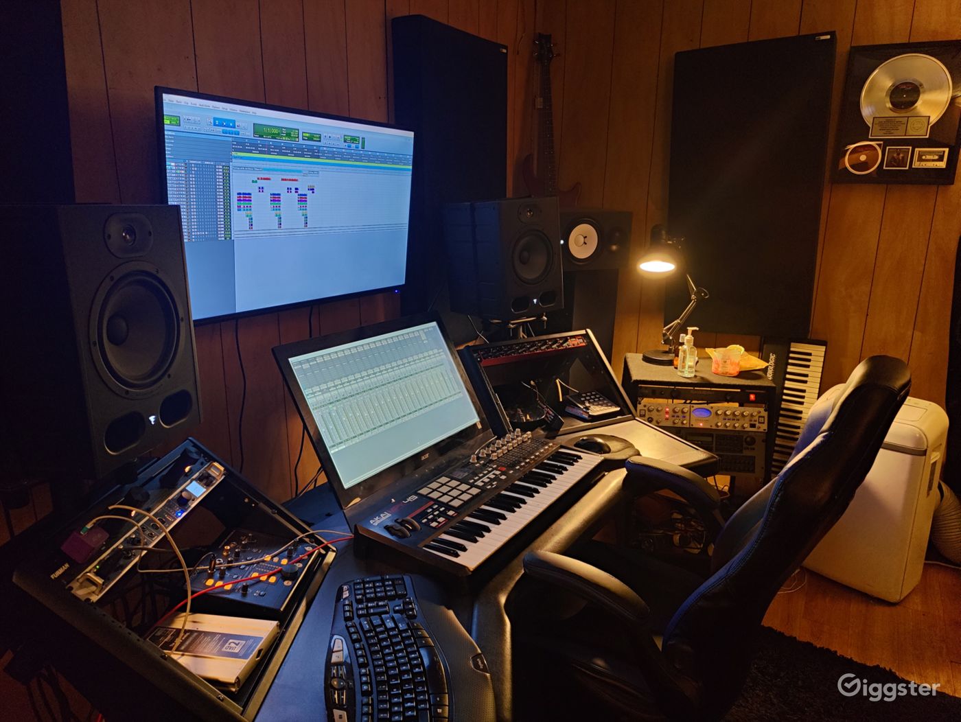 The BEST 10 Recording Studio spaces for rent near me Giggster