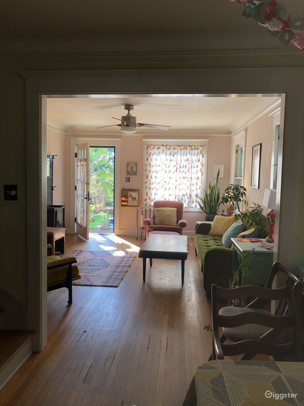 Rent 1930 S Vintage Style Townhouse Apartment Condo Rent The Apartment Condo Residential 1930 S Vintage Style Townhouse For Filming