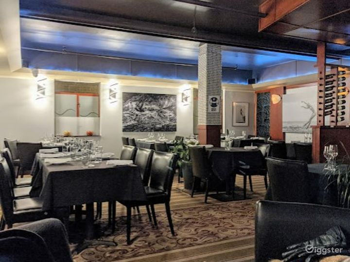 Cozy Italian Restaurant with Courtyard Patio in Vancouver Rent this