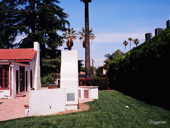 Spanish Style Home in North Hollywood Photo 5