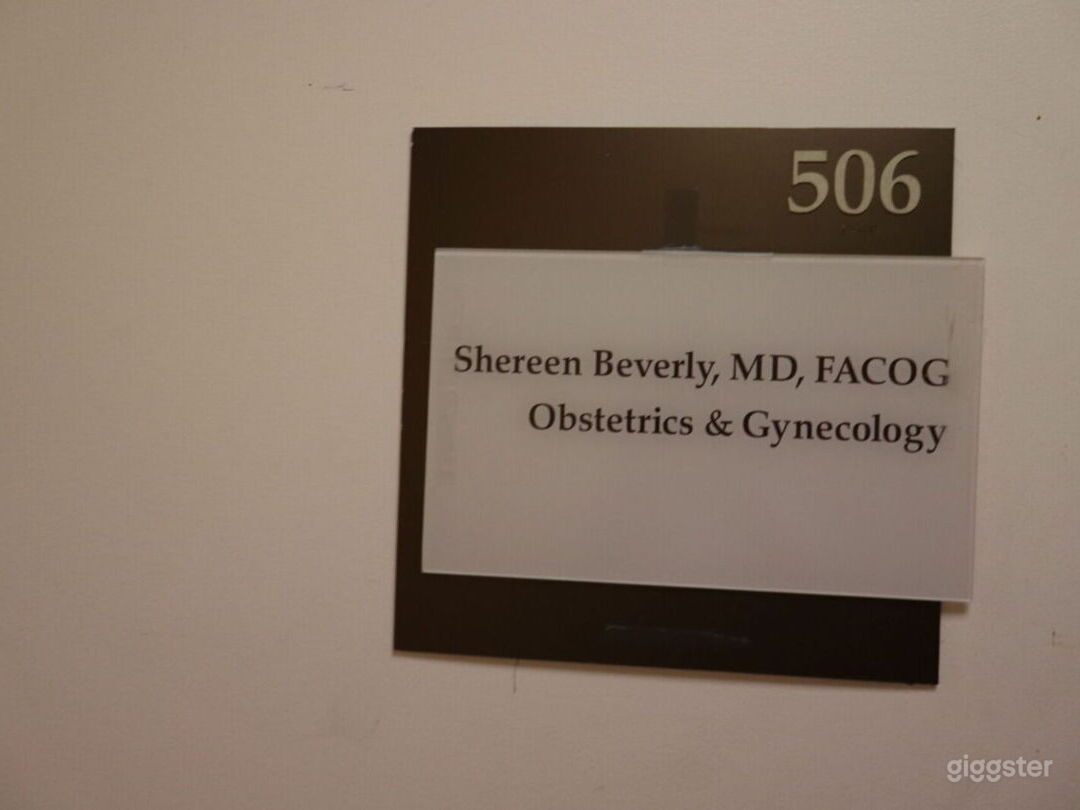 Vacant Medical Office (Suite 506) Photo 2