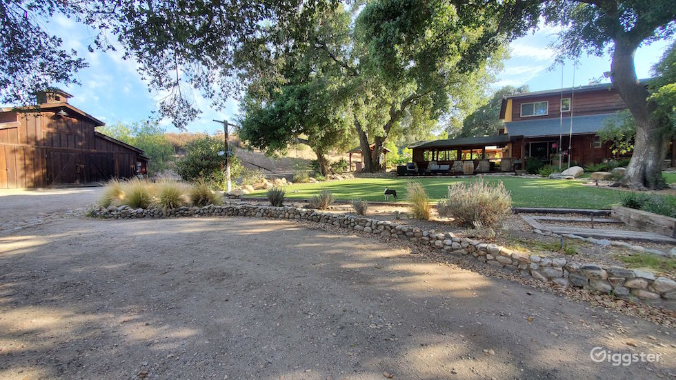 Ranch House 2101 Castaic Rent this location on Giggster