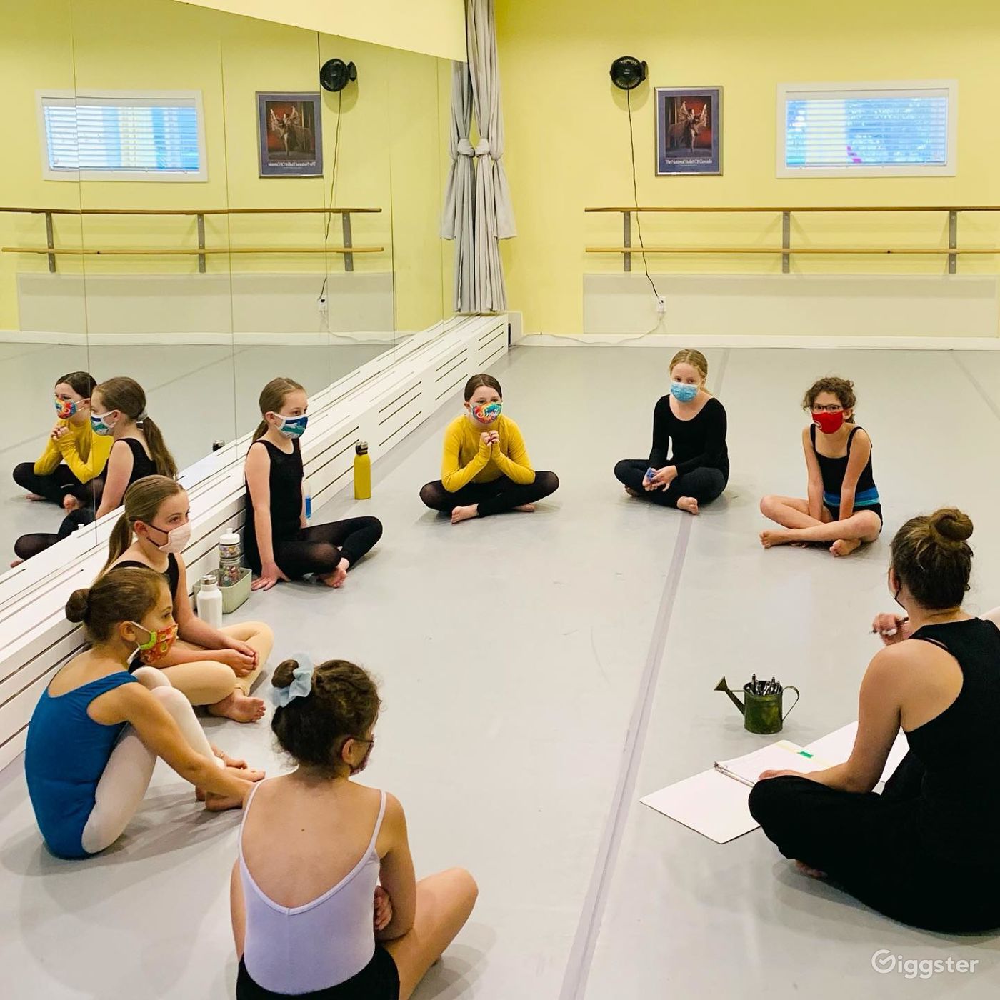 Banana Studio Warm & Dance Studio 3 Rent this location on