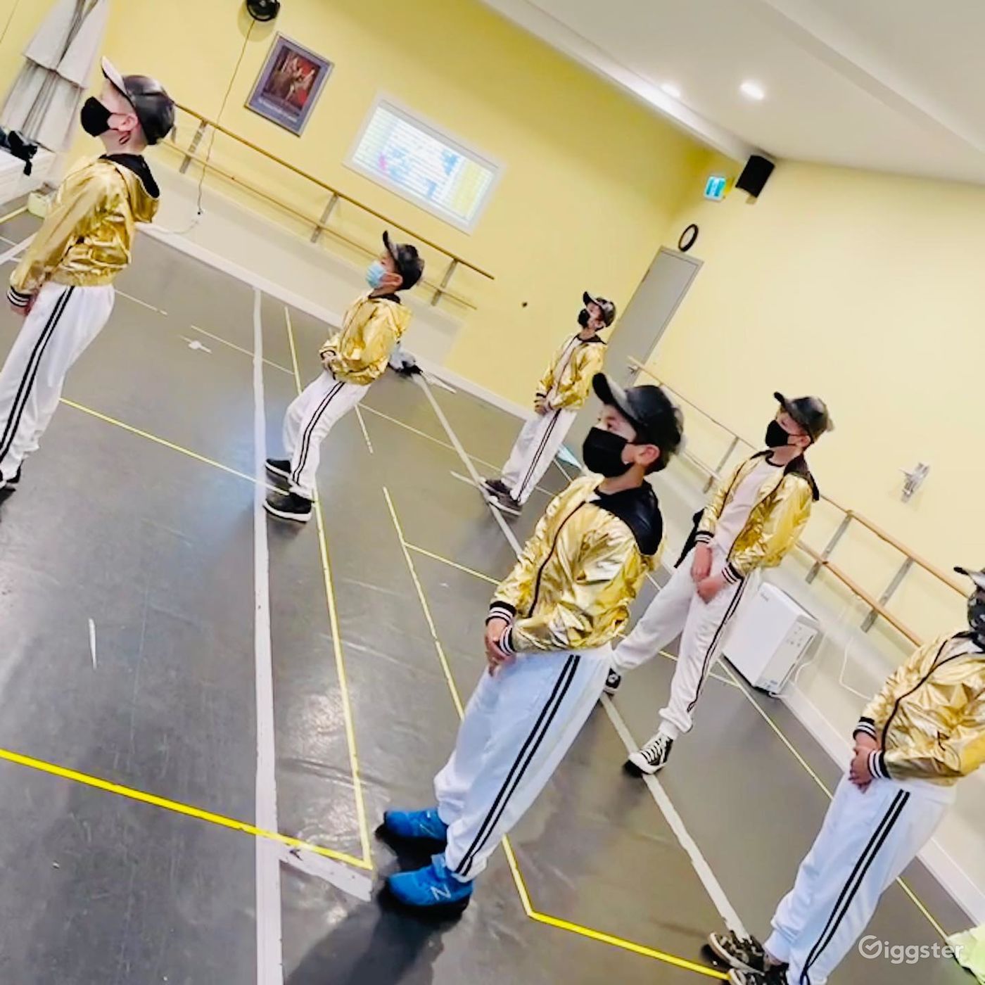 Banana Studio Warm & Dance Studio 3 Rent this location on