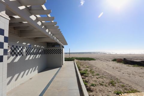 Point Dume Westward Beach Photo 40