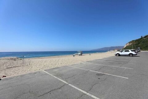 Point Dume Westward Beach Photo 82