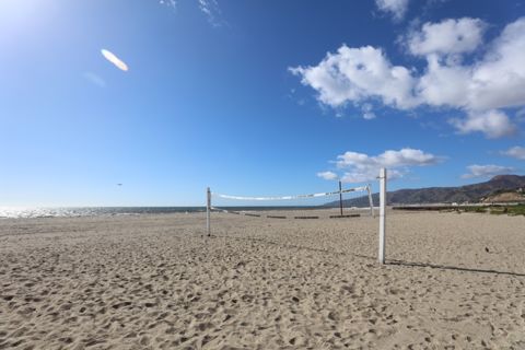 Point Dume Westward Beach Photo 20