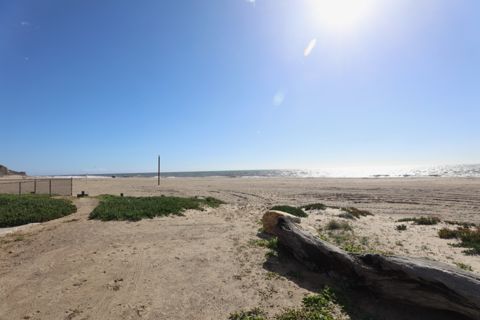 Point Dume Westward Beach Photo 32