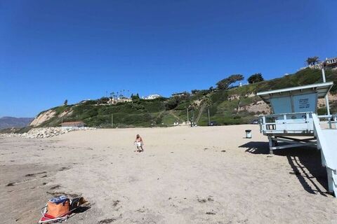 Point Dume Westward Beach Photo 68