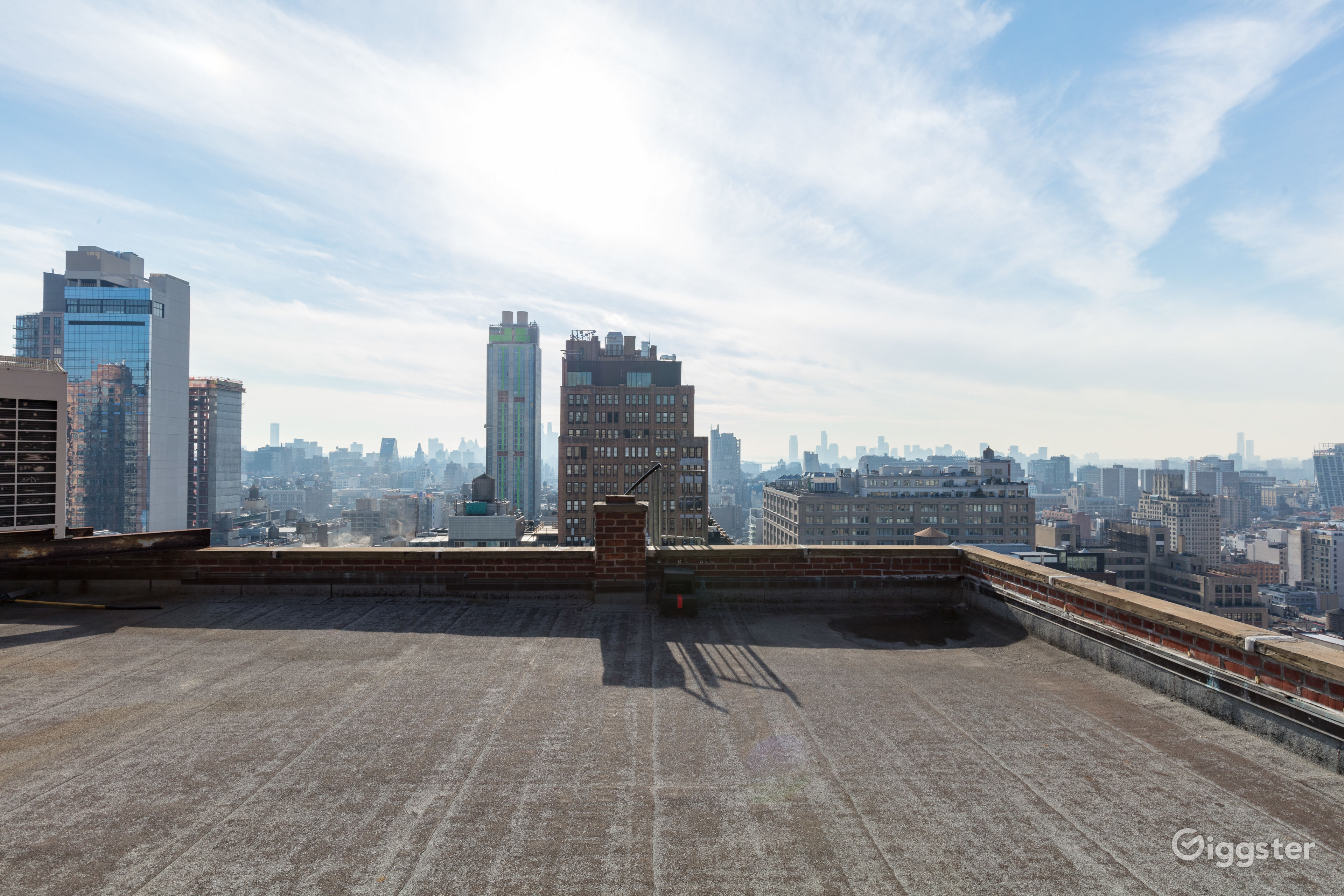 Photo studio and 5 Manhattan rooftops Rent this location on Giggster