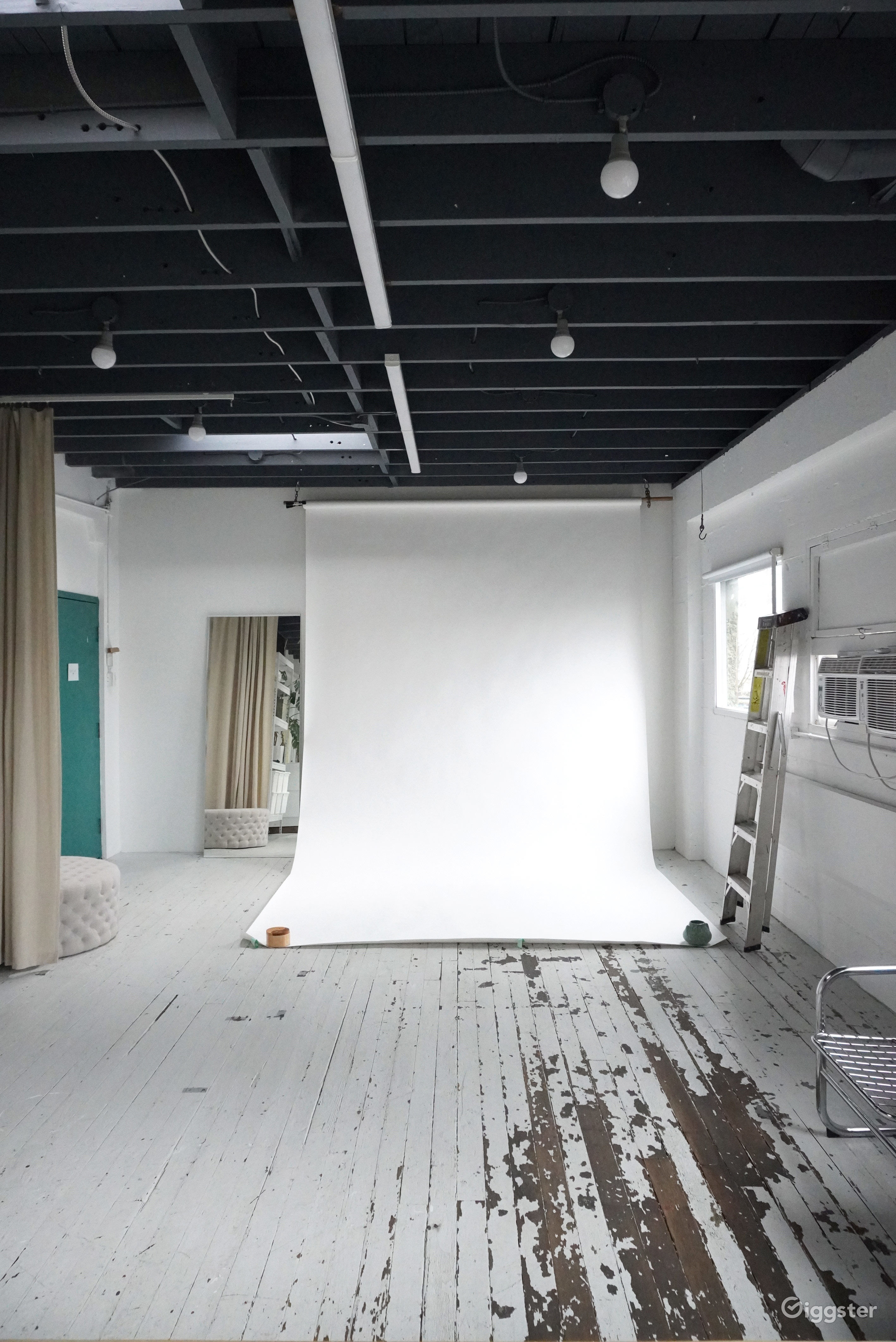 Natural Light Photo Studio in East Vancouver Rent this location on Giggster
