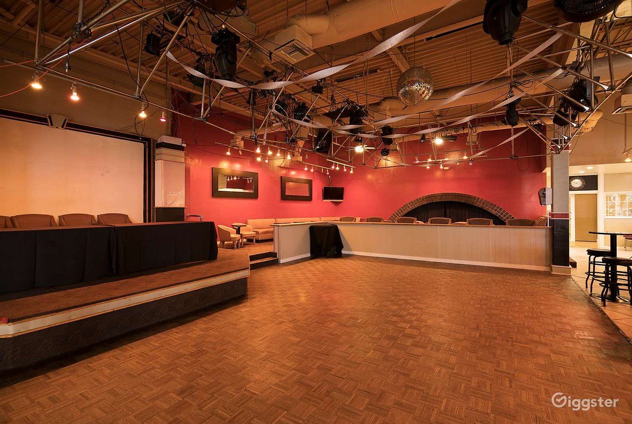 Live Music Venue in Long Beach Rent this location on Giggster