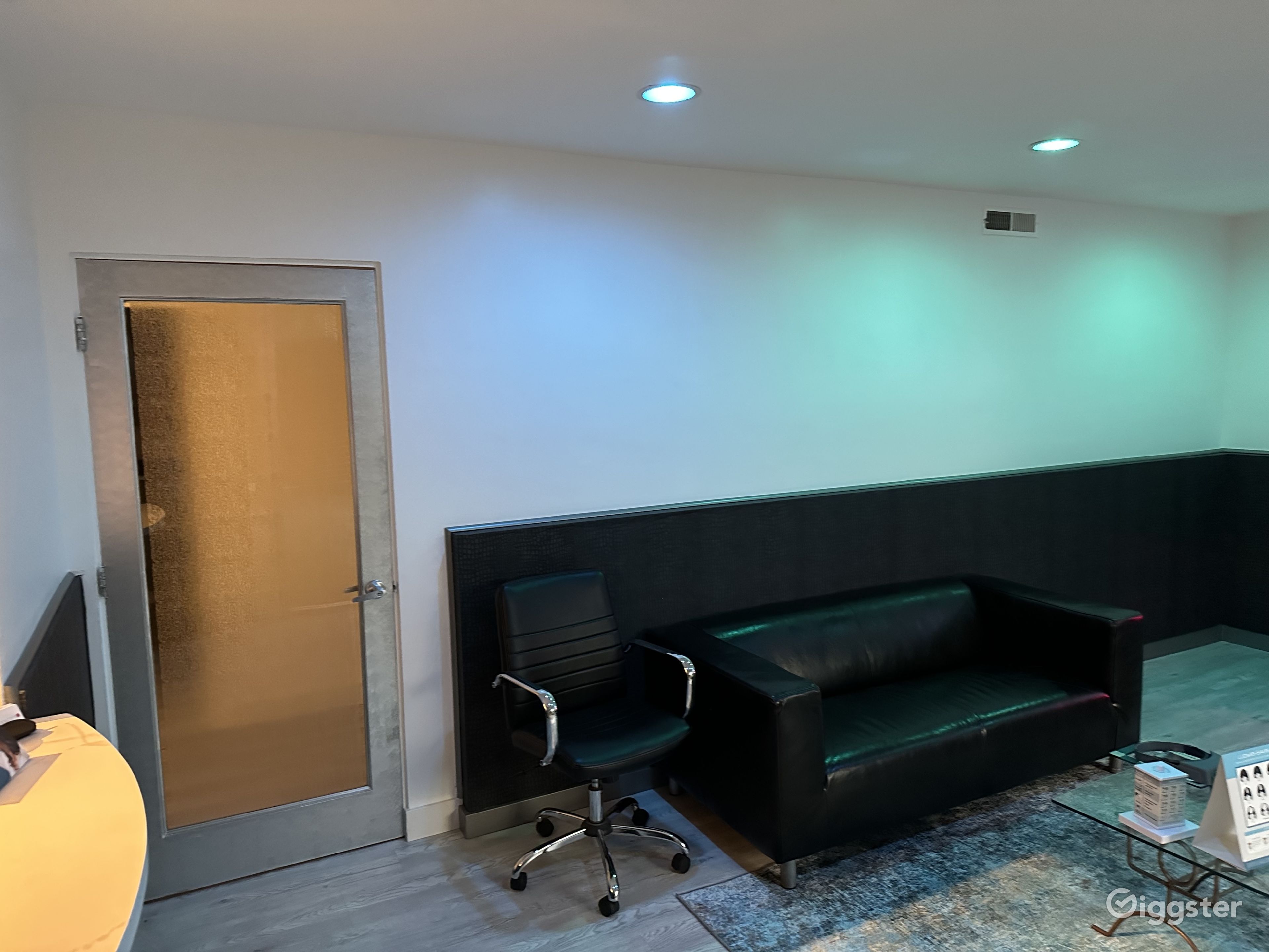 Medical Office Rent this location on Giggster