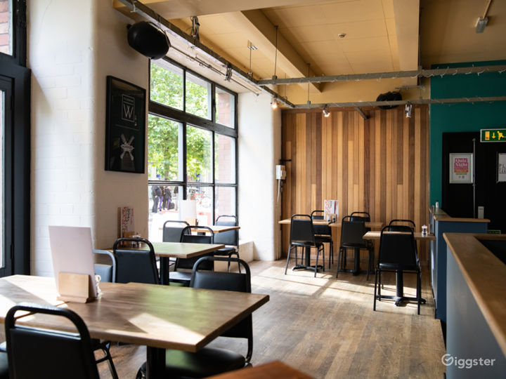 Cafe Bar & Jazz Club in Leeds Rent this location on Giggster