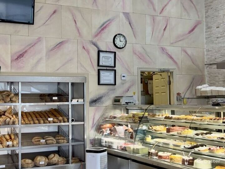 Bright & Spacious Cafe Bakery WoodbridgeKleinburg Rent this location