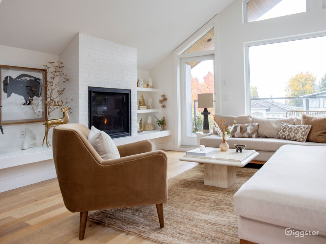  Lofty Scandinavian Home 