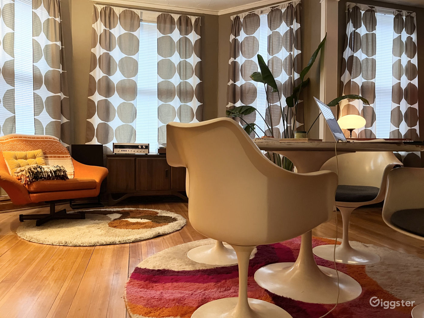 Constantine's Castle Curated Vintage Apartment Rent this location