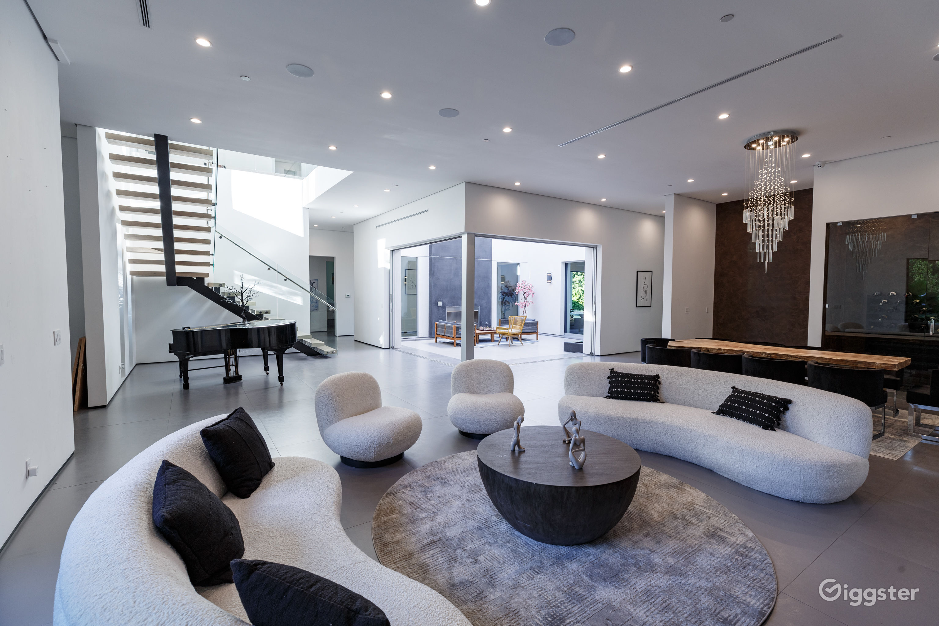 Mansion Family Rooms