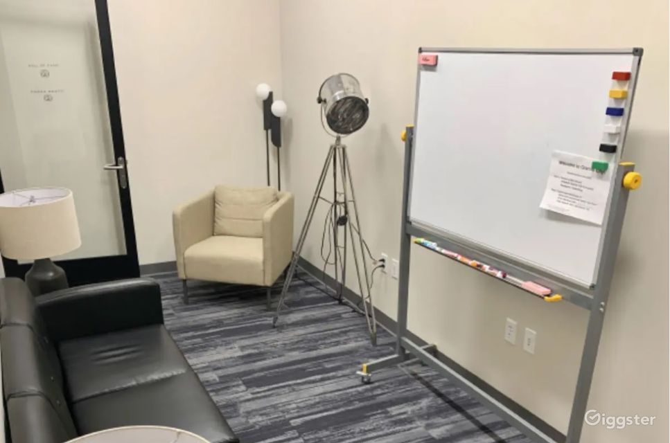 Podcast Studio In Folsom Rent This Location On Giggster